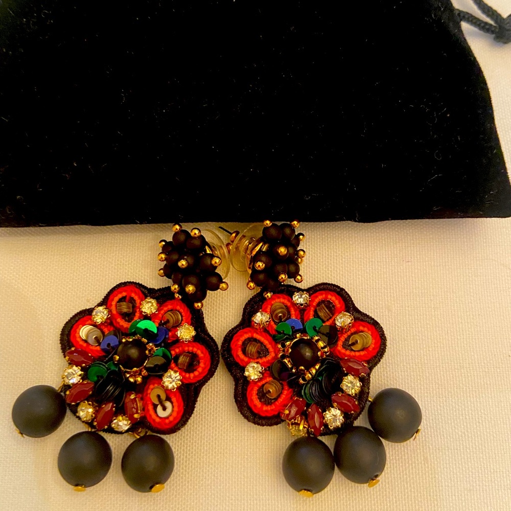 Ann Taylor adorable silk and multi colored beads earrings